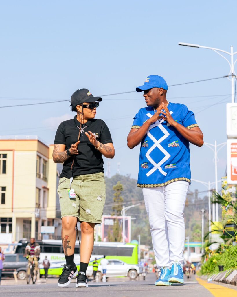 Eric Senderi uzwiho gususurutsa abaturage aba yabukereye