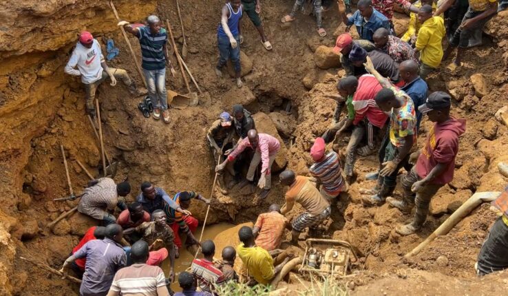 Ikirombe cyagwiriye abashakisha ubutunzi, umwe ahasiga ubuzima
