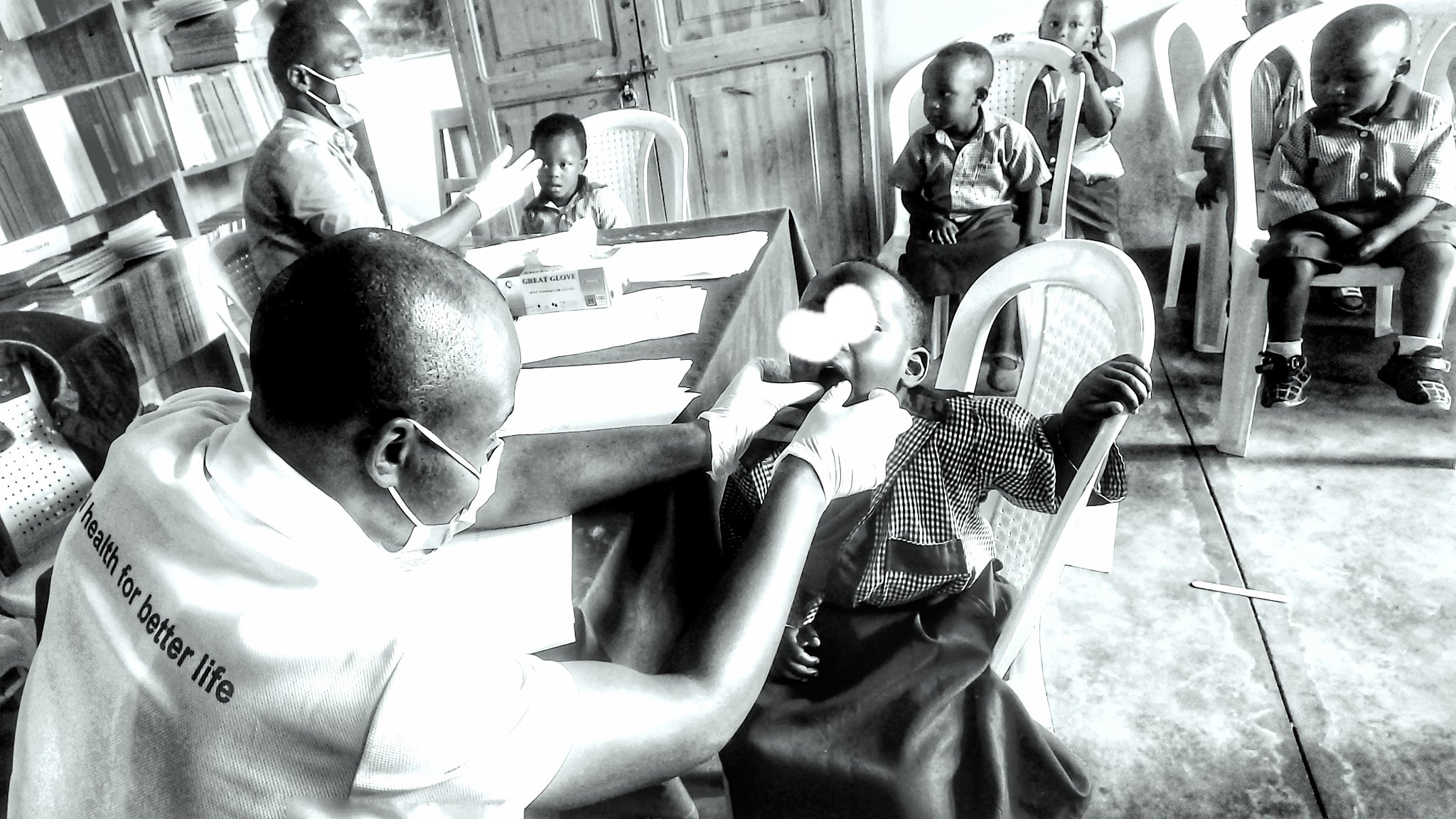 Ababyeyi batita ku isuku yo mu kanwa y’abana bagawe – UMUSEKE